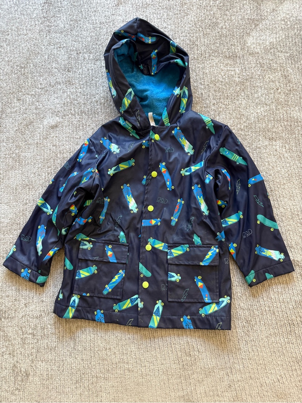 Hatley Kids Skateboard Print Fleece Lined Raincoat Size 5 Navy Blue
